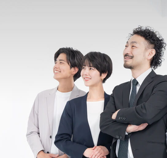 合同会社TT｜社員の集合写真